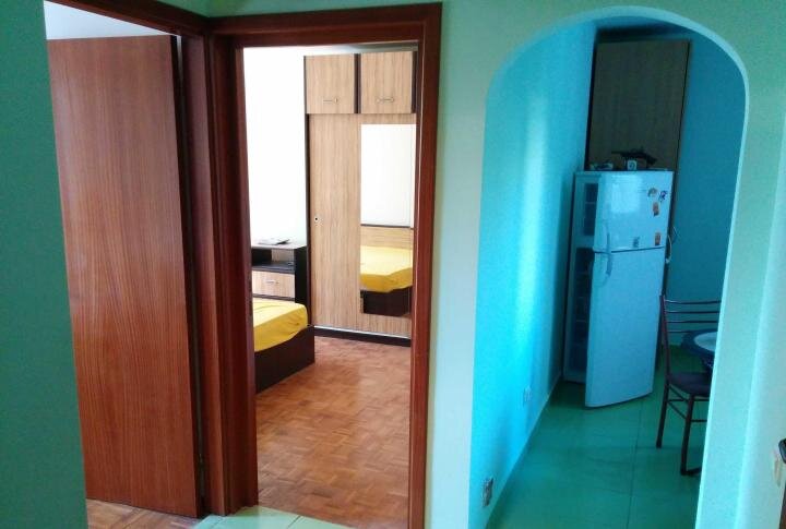 Eroii Revolutiei, ideal credit,